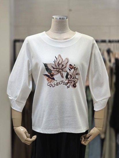 스테파니 세이브존07 플라워 7부꼬임티셔츠 A25TS5308