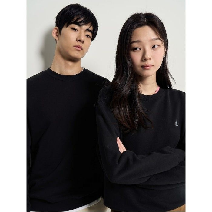 Essential 스웨트 셔츠 블랙 BC6141E705