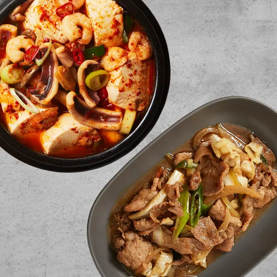 [백반세트] 해물순두부찌개 밀키트 2인분 +돼지불백 밀키트 2인분 (총4인분)