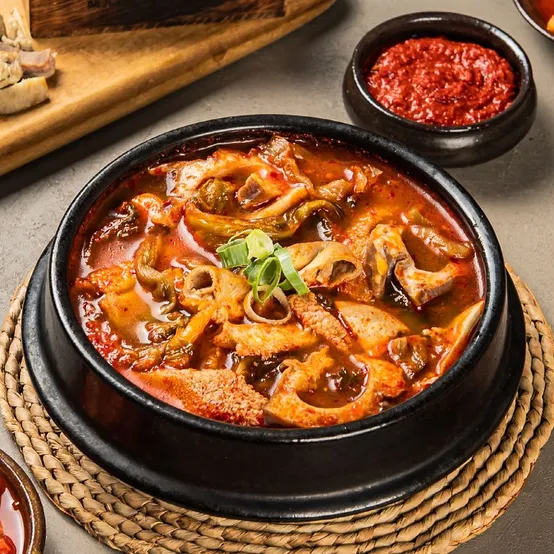 [APP코드] 청담 따순둥 내장탕 650g*3팩