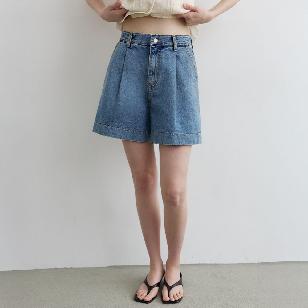 High waist one tuck denim short_Blue