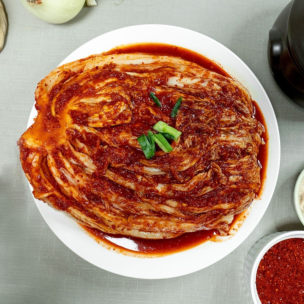 신선한 매운 실비김치 중독성 강한 매운김치