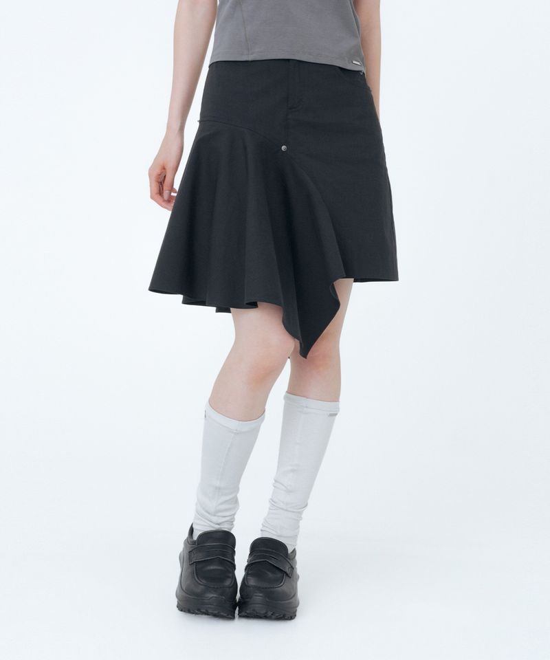 매장정품 [6월 5일 배송] MISEKI SEOUL [레이 PICK]One side draped midi skirt BLACK