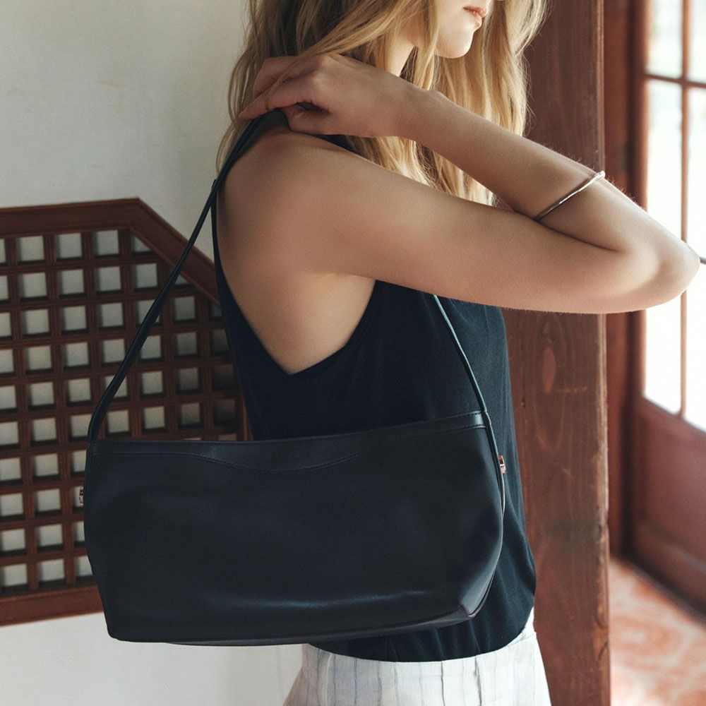 SI-AC3134 Juno Mini Slouch Bag_Black