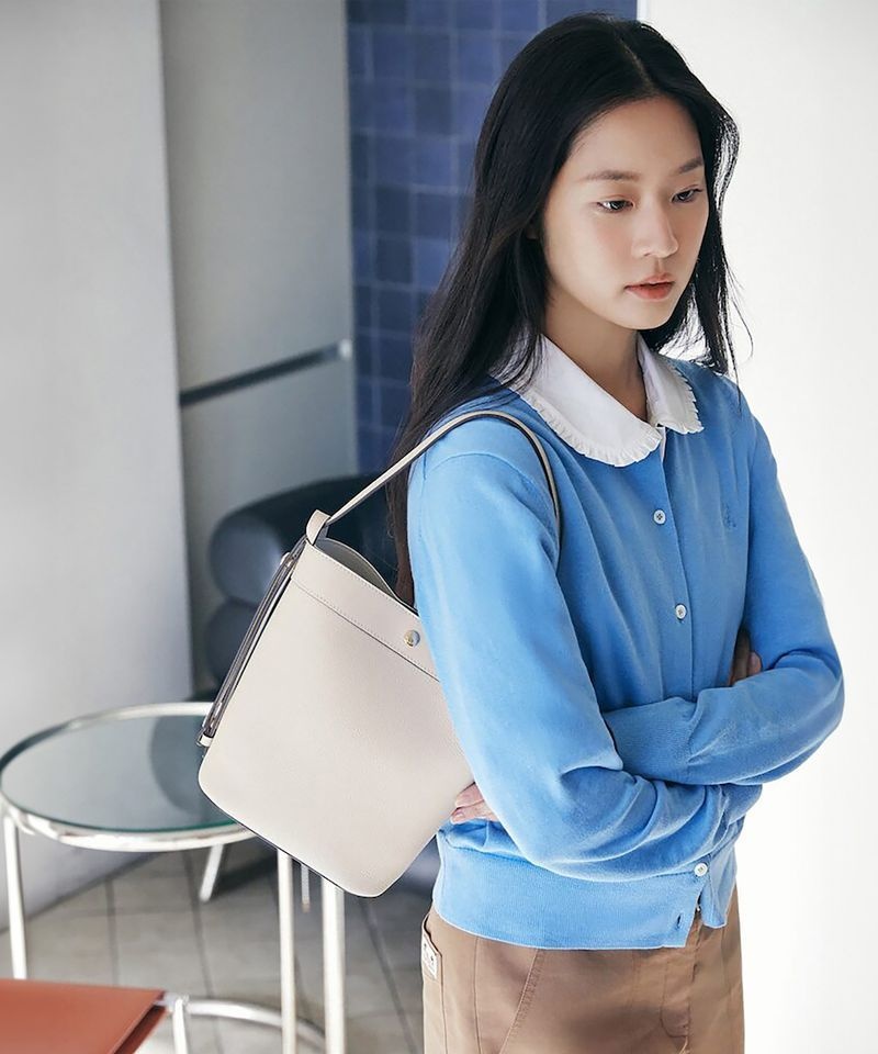 BEANPOLE ACCESSORY <매장정품> 빈폴 BEANPOLE ACCESSORY 아이비 가죽 토트백 아이보리 BE62D3M520 722914