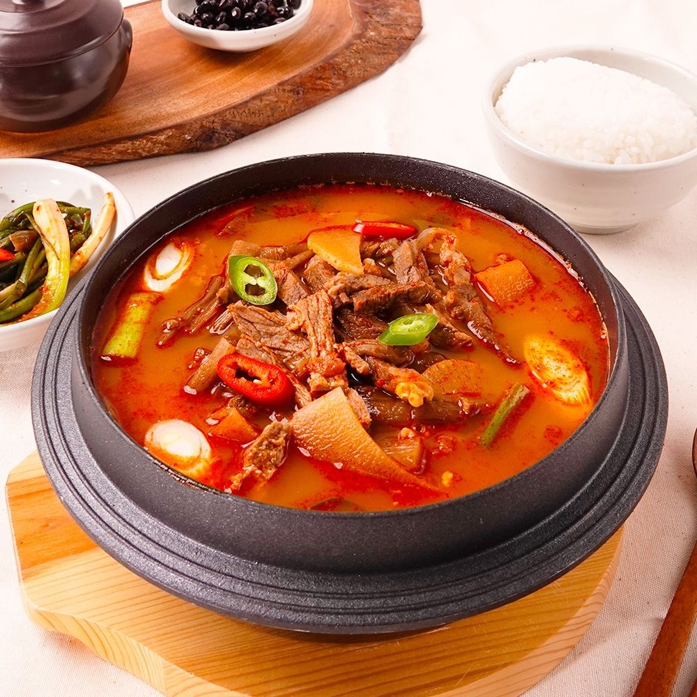 캠핑 차박 핫딜⛺ 먹거리·차량용품 가성비로 골라보기 대표 이미지