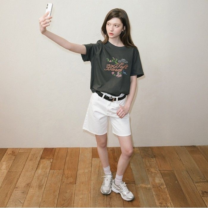 나이스클랍 LOGO EMBROIDERY DENIM SHORTS X265PWN401
