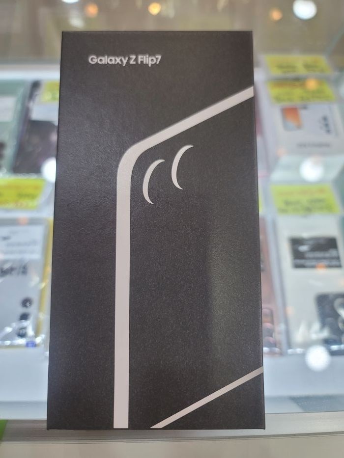 [중고] Z플립7 256GB 가개통 공기계 실사용없는 미사용상품