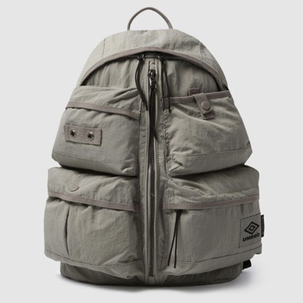 엄브로 블리츠 백팩 미니 (15L) UR323CBP80 GREY BEIGE