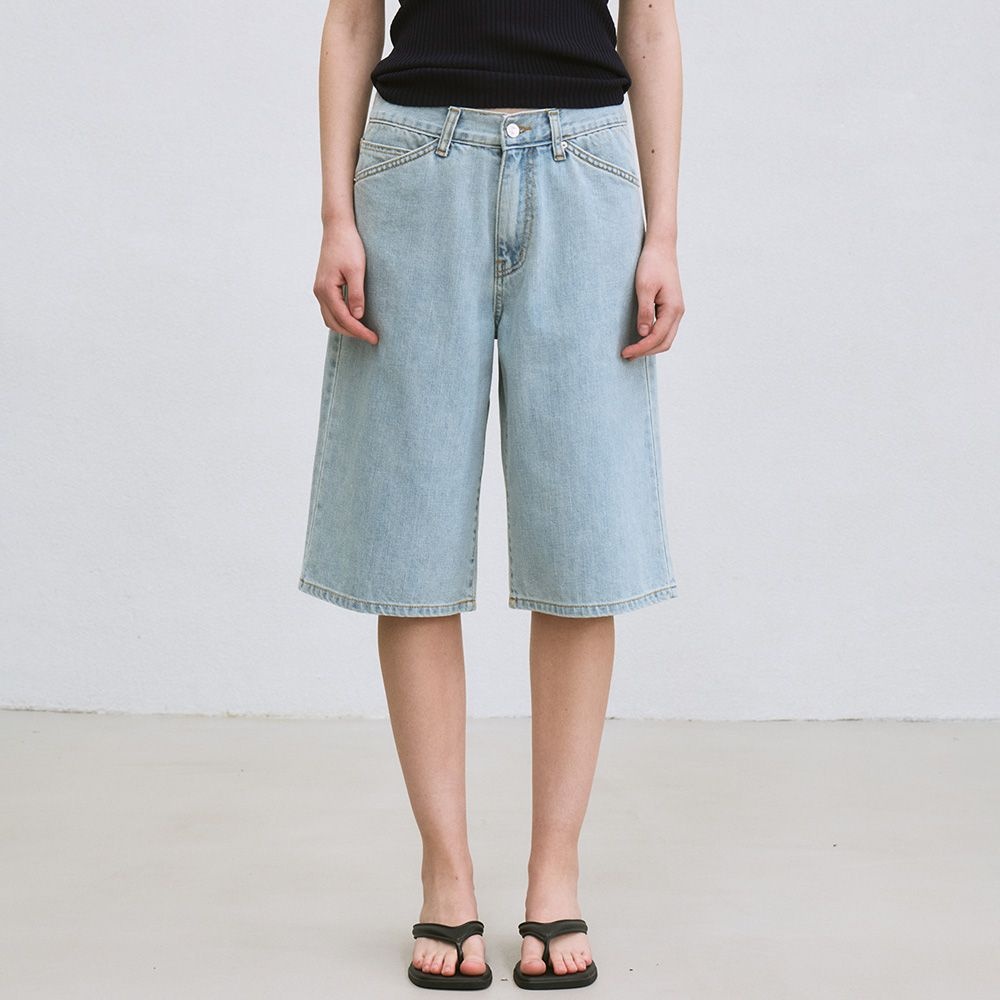 bermuda denim pants (light blue)