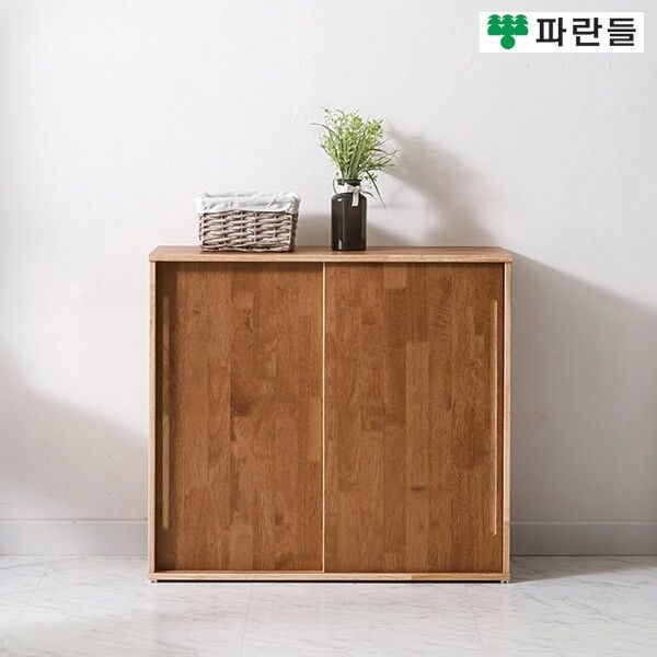 [다오름] [착불배송] 파란들가구 UV코팅 고무나무원목 800 슬라이딩수납장 거실수납장