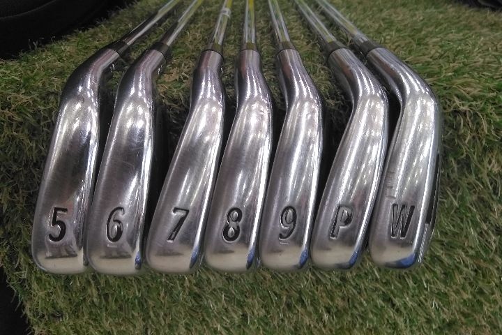 [중고] 아이언세트 타이틀리스트 AP1 714 FORGED R강도 커버x (G12)
