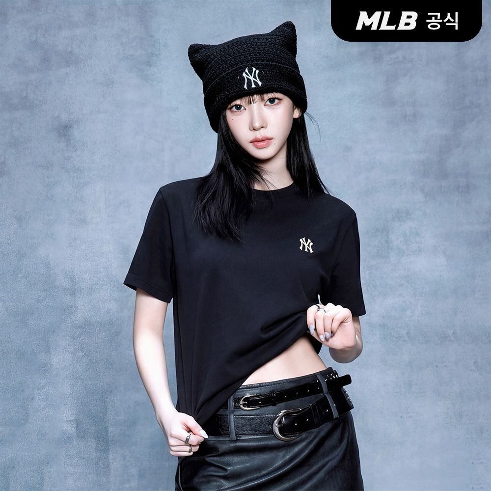 [공식] 26SS 공용 베이직 컴포터블핏 반팔 티셔츠 NY (Black) 3ATSB0163-50BKS