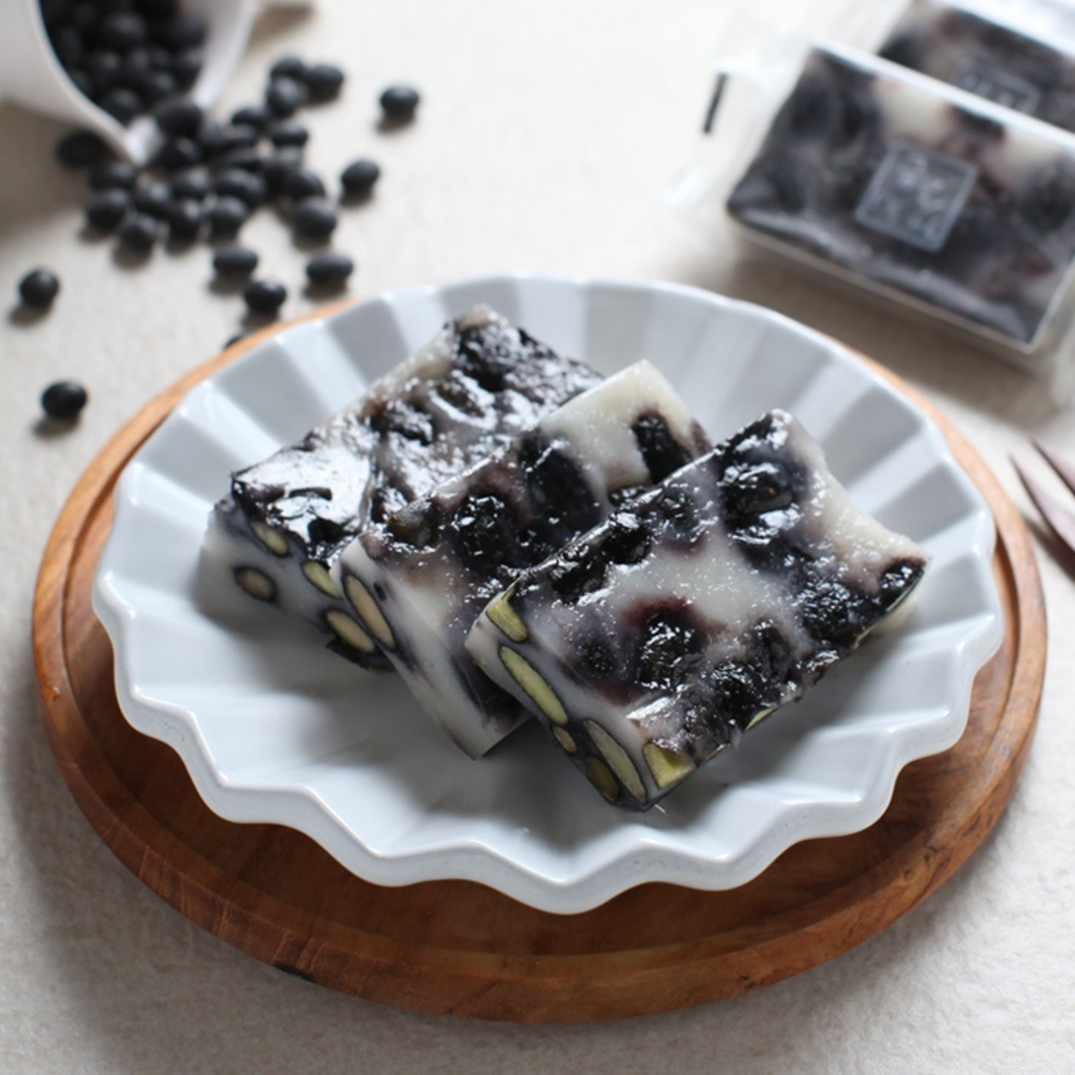 [20%쿠폰 12,850원]서리태콩찰떡 700g