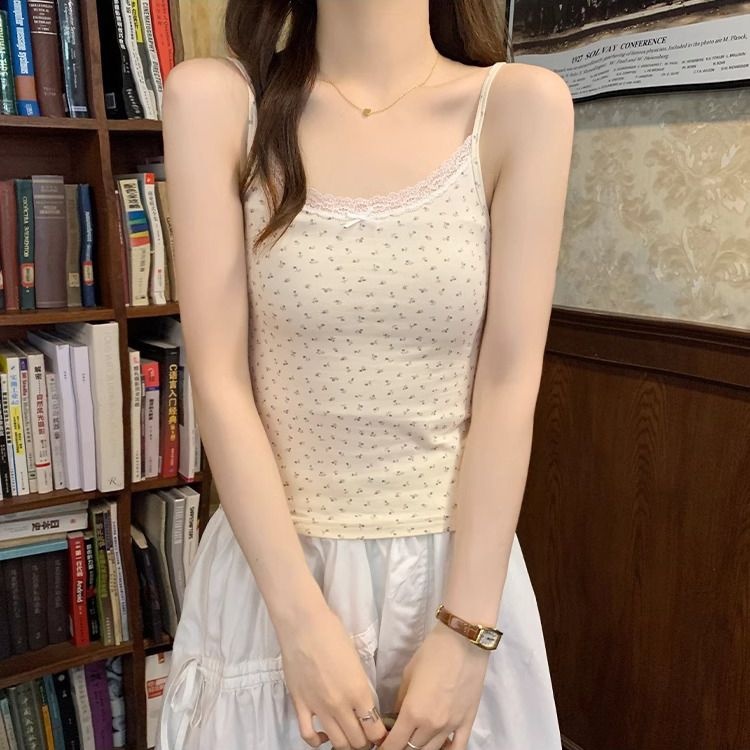 [1+1](캡내장)플라워패턴 레이스 끈나시
