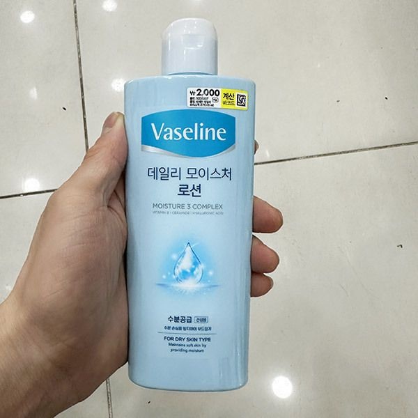 바세린 데일리 모이스처 로션 180ml 1035037