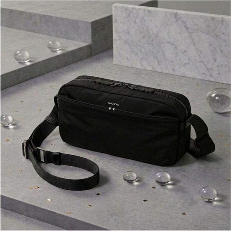 헤지스 ACC [갤러리아] [헤지스 핸드백] HJBA6F345 [HATCH-BAG] 블랙 나일론 크로스백