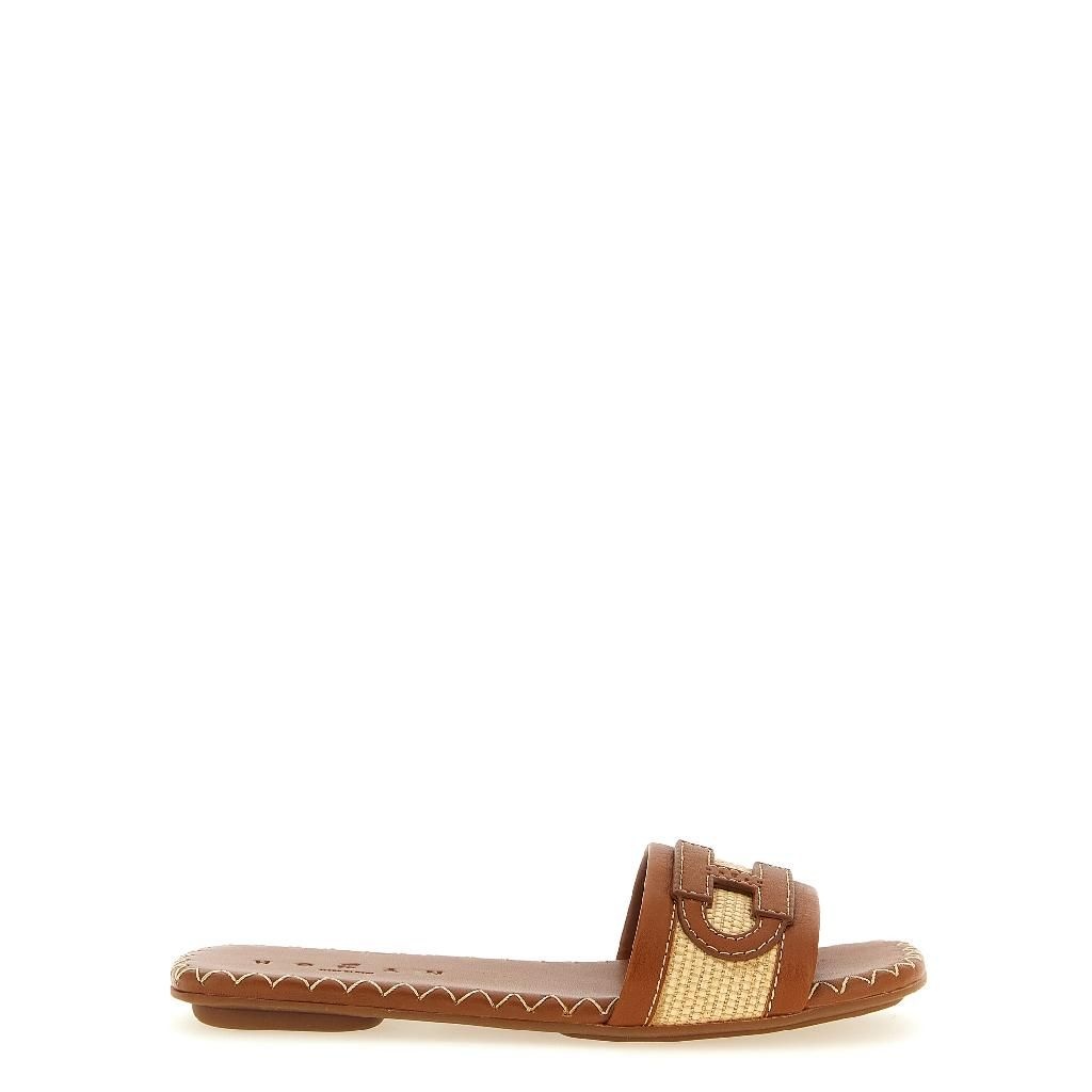 [해외] 호간 26SS HOGAN H685   Flat 샌들 in 레더 앤 raffia HXW6850GC40V3L0FG0 TP572683800