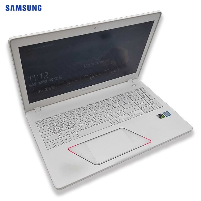 [중고] [리퍼 중고] 삼성 오디세이 i7 HQ RAM 16GB GTX 1050 15.6인치 화이트 노트북