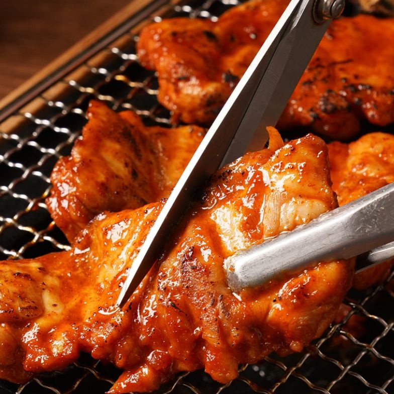 [롯데온] 춘천 직송 맛있게 매콤한 명품 닭다리살 닭갈비 500gx3팩 (12,260원/무료)