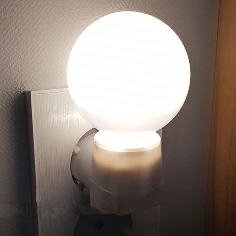 LED 취침등 무드등 각도조절 콘센트 수유등 전기료절감