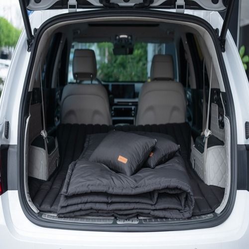 [온누리상품] 꼼지락 블랙에디션 외제차 차박용품 차박매트 캠핑이불 목쿠션 베개