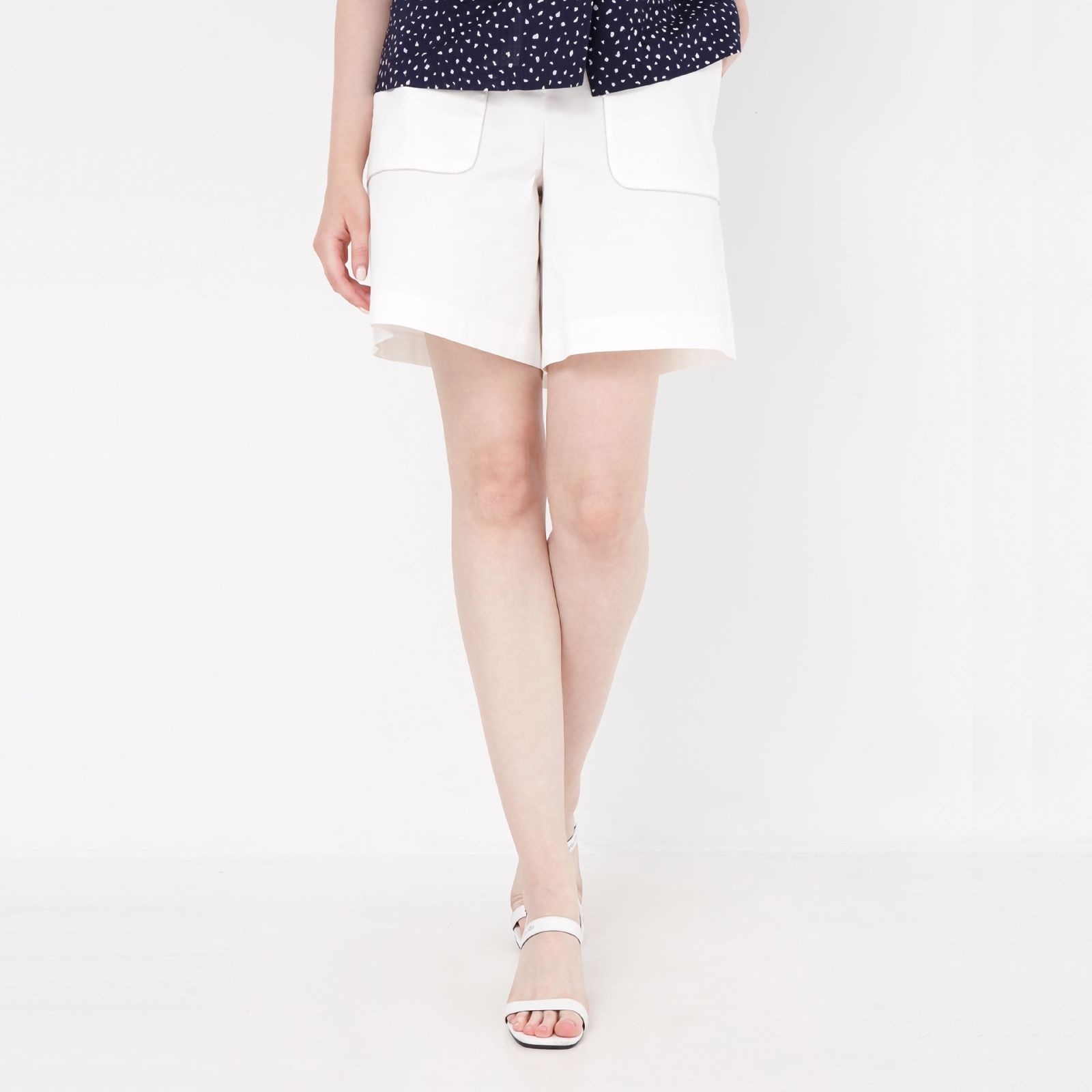 [롯데백화점] 손정완 24년 봄 여름 데일리룩 군번줄 캐주얼 숏 팬츠 ZSL42140-CC LE1219470925