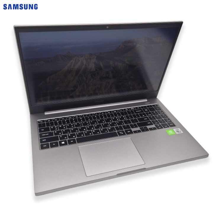 [리퍼 중고]삼성 i7 10TH RAM 16GB GeForce 그래픽 15.6인치 고성능 노트북