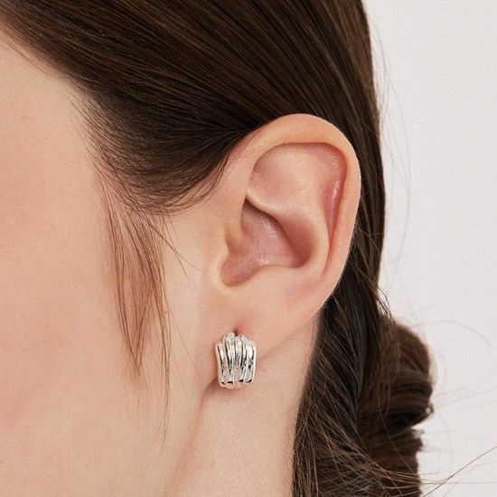 [아이앤엠라이프스타일][아이브 안유진 김지영 윤하 아이오아이 김세정 소유 착용] venus volume metal one-touch earring