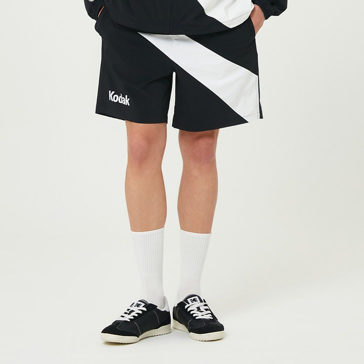 코닥 8900 케이 3부 반바지 BLACK SAC025