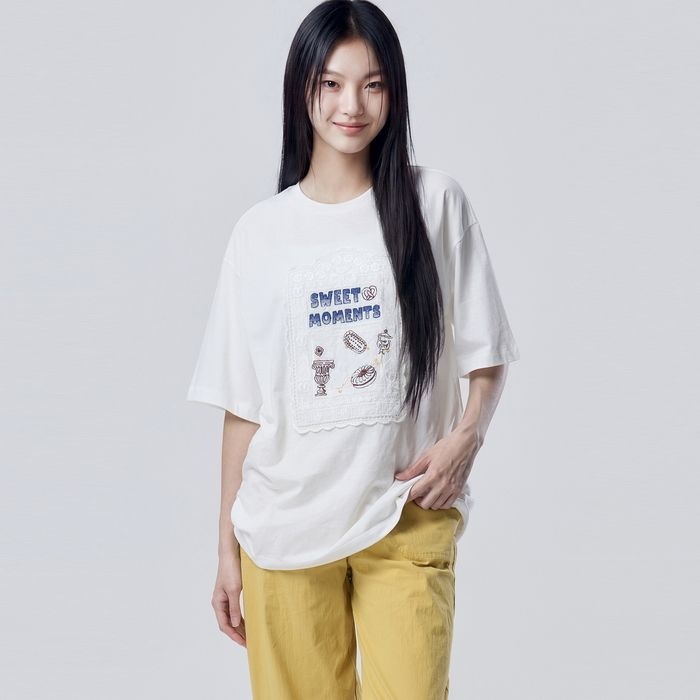 레이스 패치 반팔 티셔츠_BATS47631IV