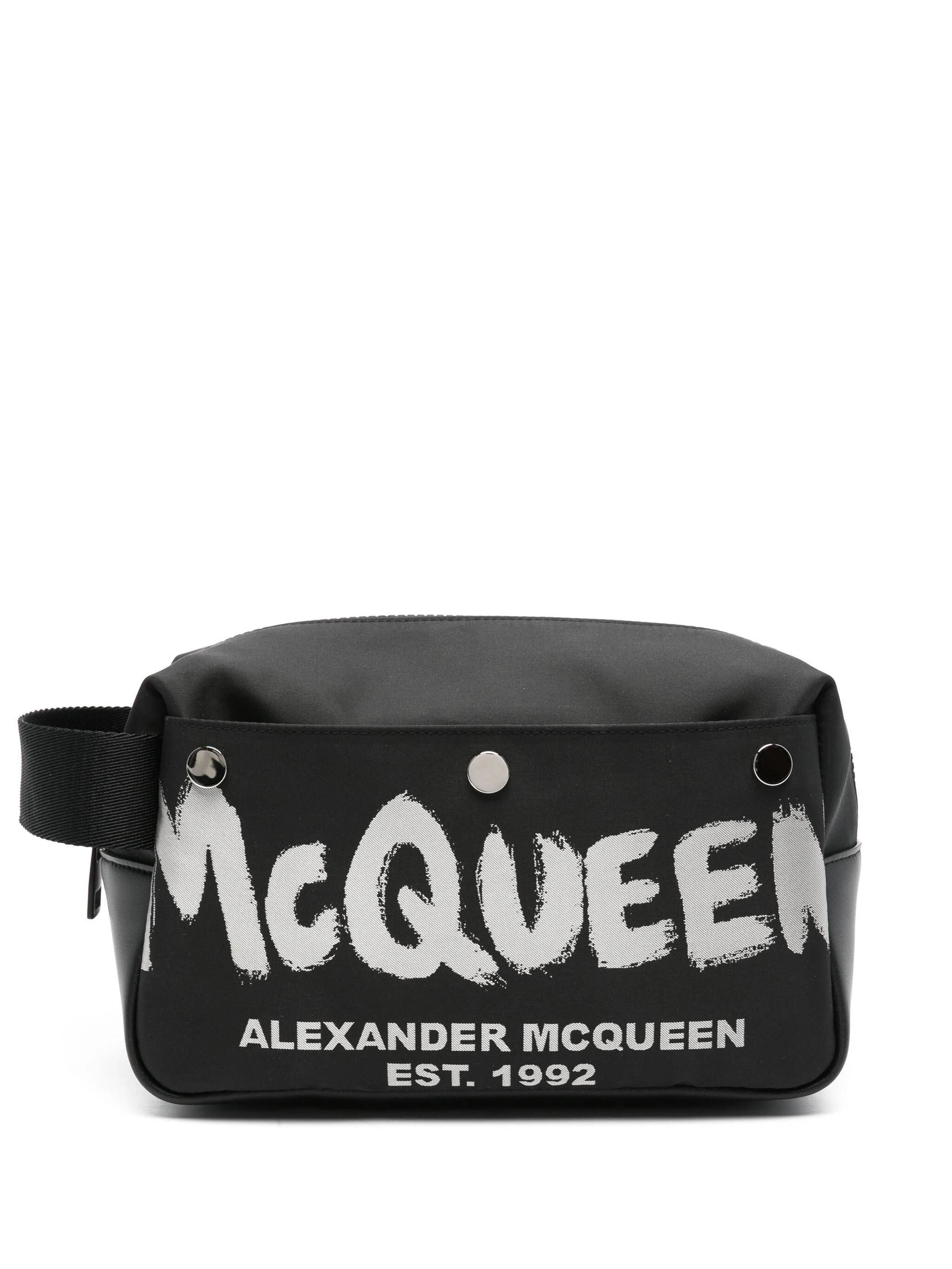 알렉산더 맥퀸 26SS 알렉산더 맥퀸 블랙 fabric McQueen Graffiti beauty 케이스 7917731AAS31095