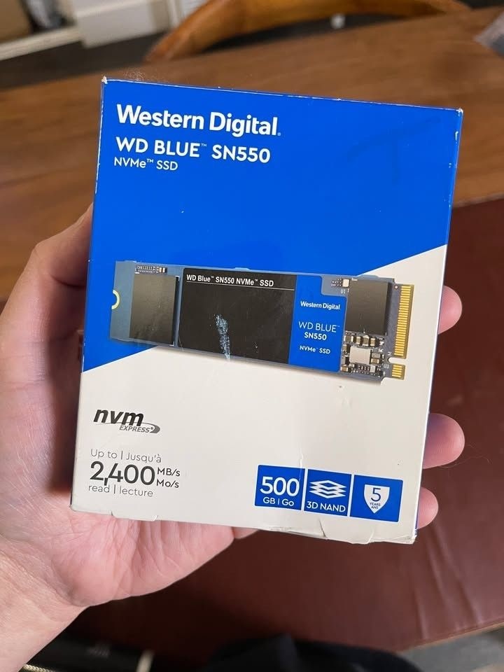 Western Digital 웨스턴 디지털 블루 SN550 NVMe 500GB, Internal M.2 2280 WDS500G2B0C 3497754 227366207497
