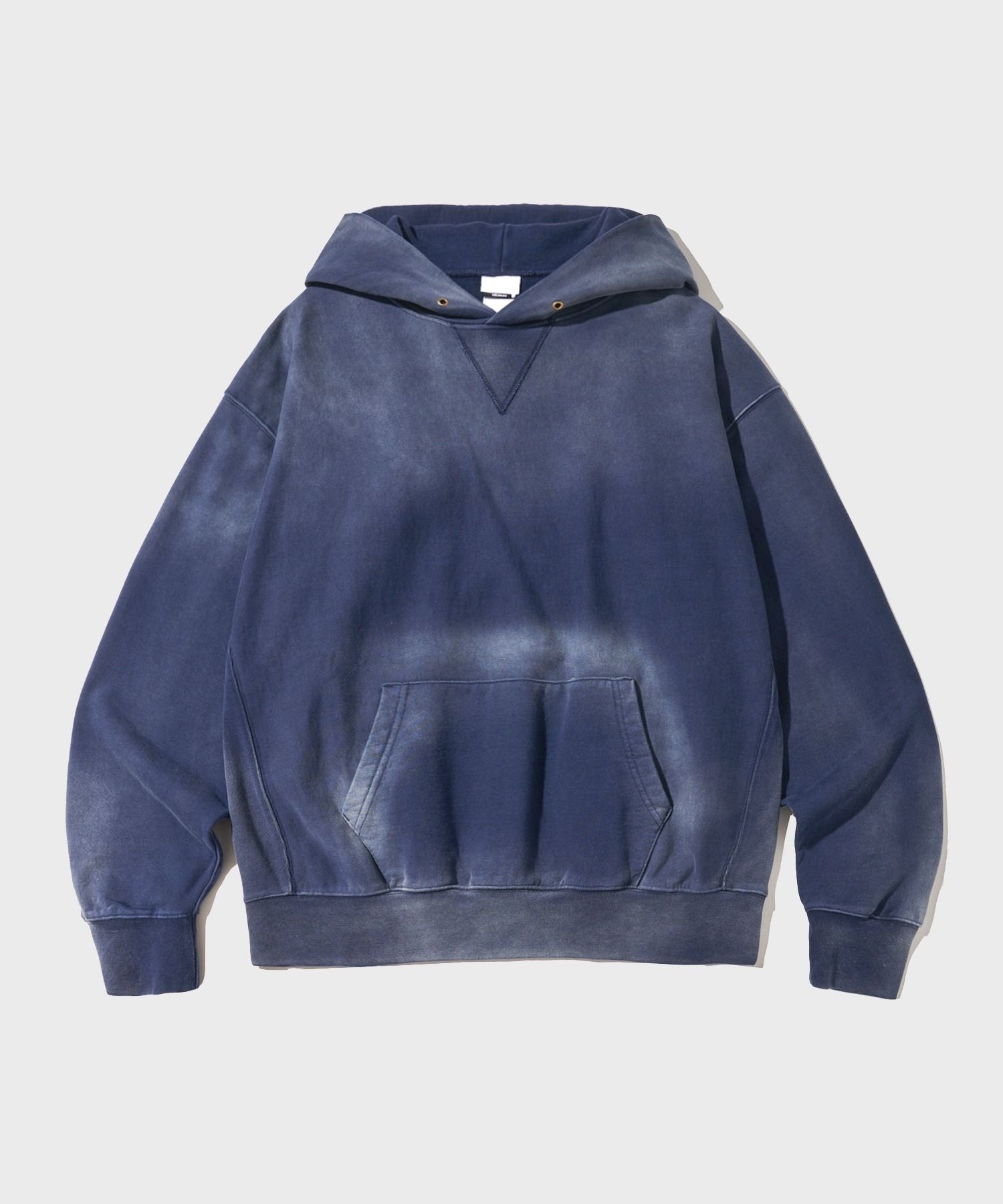 OUTSTANDING&CO 아웃스탠딩 OS25SSHD13NA 남성 후드티 기모후드티 FADE W ING HOOD SWEAT_NAVY 4755175