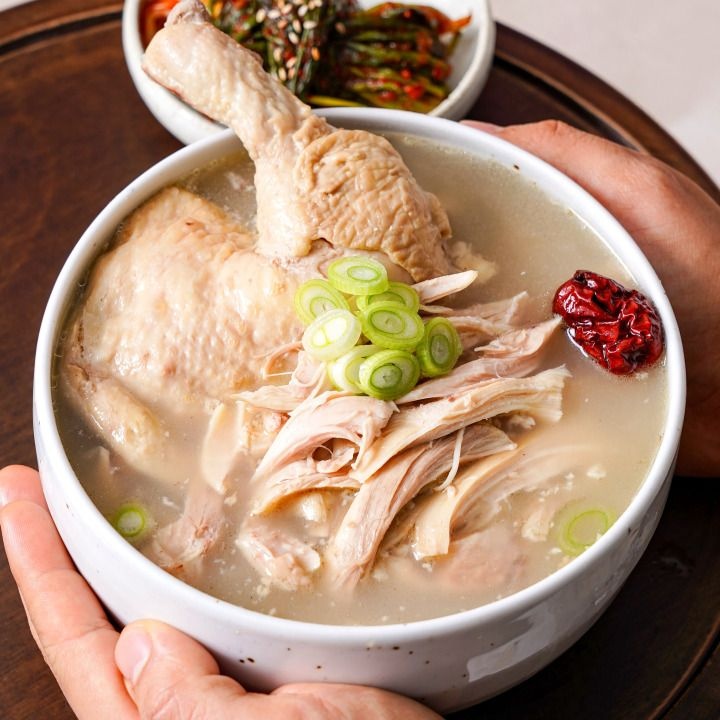 [롯데온]여름 보양식 대왕 통다리 삼계탕 600g X 4팩 (14,820원/무료)