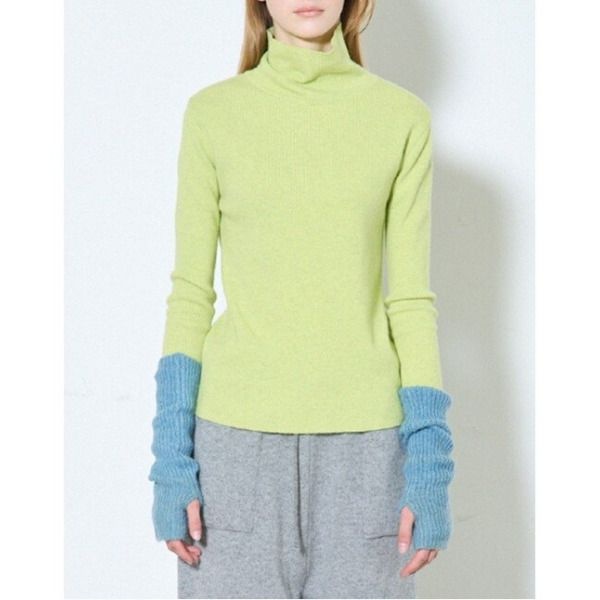 [모먼] [MOMEN] Slit Winter Turtleneck - Lime Green_XMBBL3ZB21142