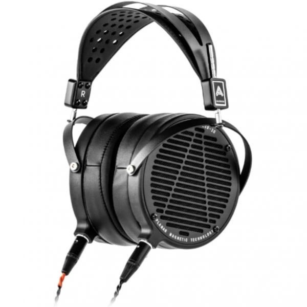 [해외] 가죽 이어패드와 케이스가 포함된 Audeze 오디지 LCD2 Classic 220550