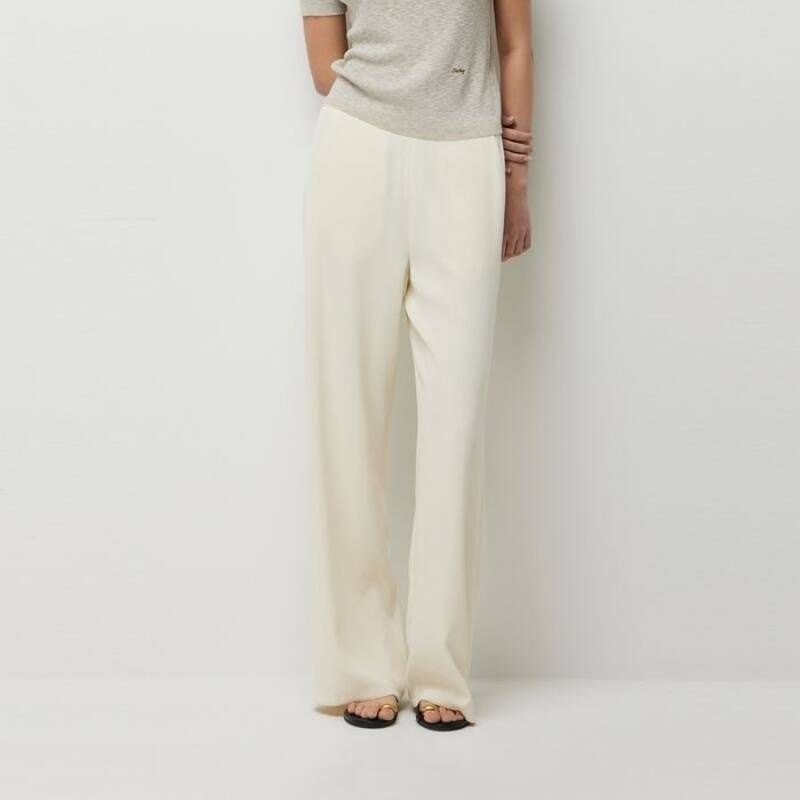 <매장정품> SISLEY 시슬리 뒷 밴딩 슬림팬츠 SAPT70641 SAPT70641JEL 1822218