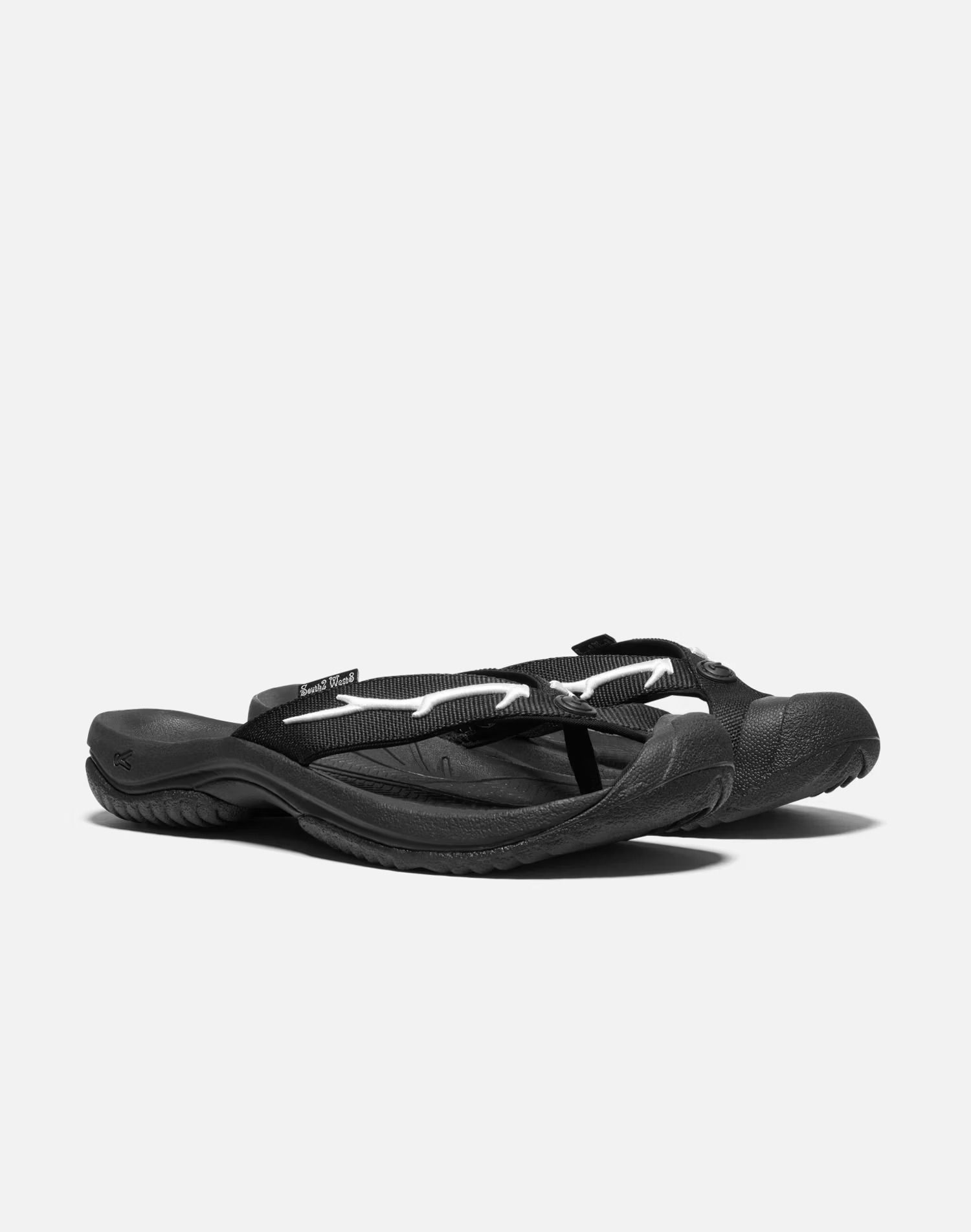 26SS [KEEN X SOUTH2WEST8] 와이메아 블랙 남성 슬라이드 KNSO6E221BK