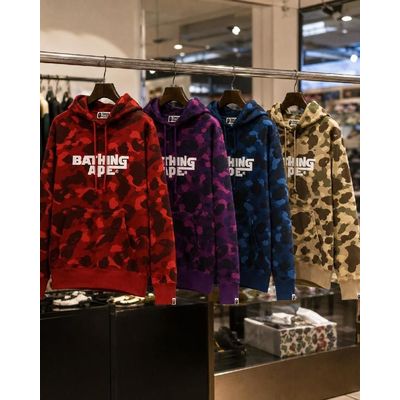 A BATHING APE カラーカモラバーロゴプルオーバーフードティーA BATHING APE CAMOフーディ
