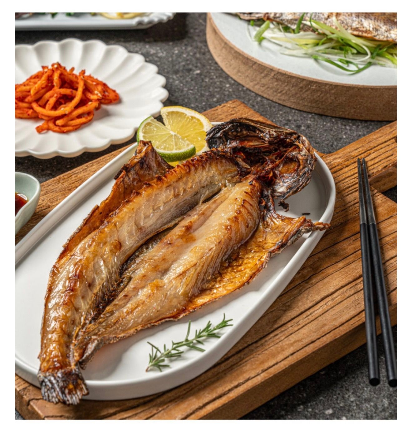 [롯데온]반건조 민어 5마리 (31cm내외) 1.4kg 해풍에 말린 자연산 민어( 23,380/무배)