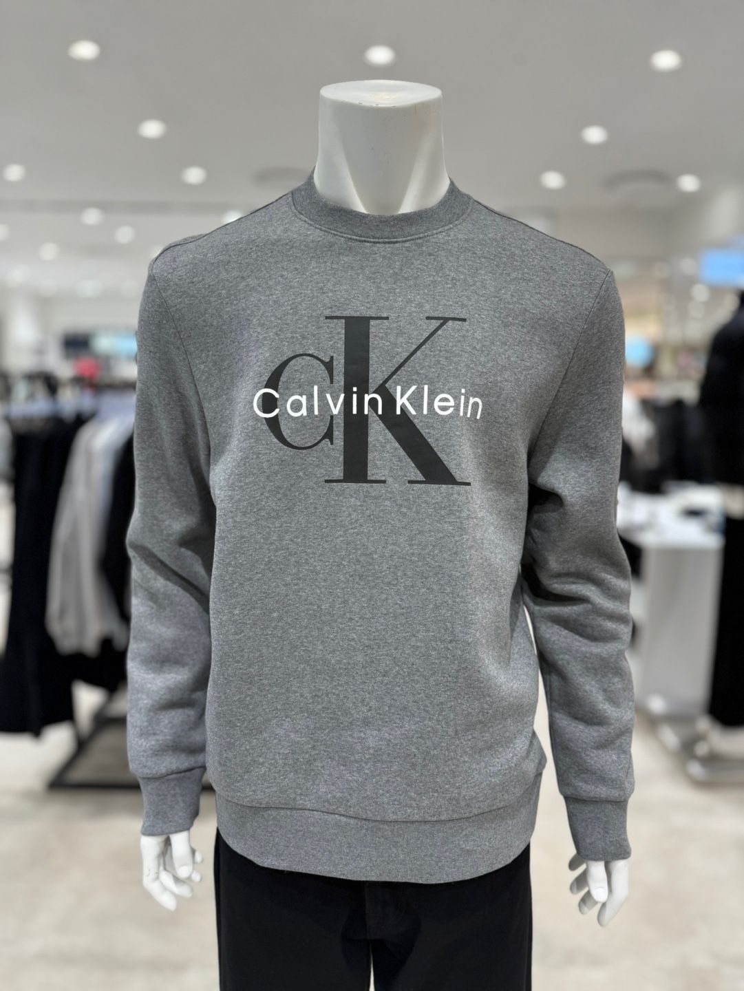 Calvin Klein Jeans 캘빈클라인 진 25F/W 남성 CK 모노로고 플리스 크루넥 맨투맨 티셔츠 4RD274G-P7E