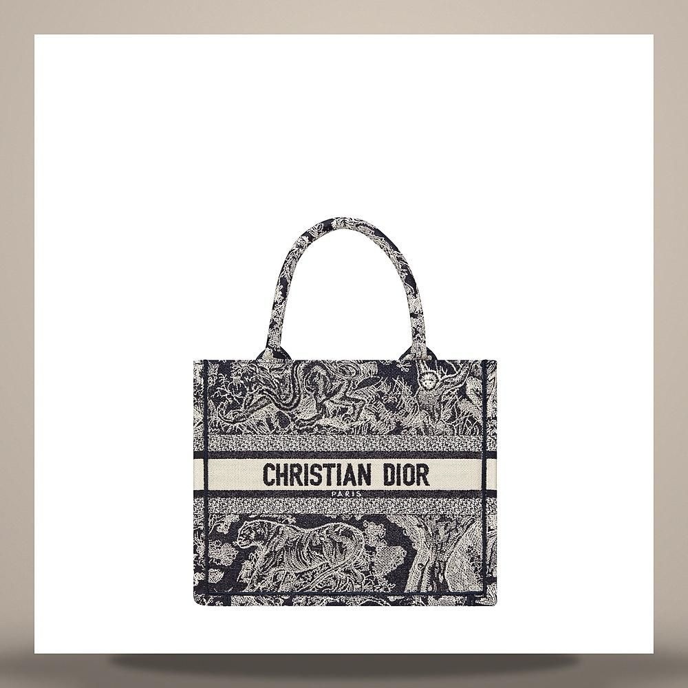디올라 디올라 디올 Dior Book Tote 스몰 백 블루 화이트 Toile de Jouy Reverse 자수 265 x 22 x 14cm M1265ZRGOM35I