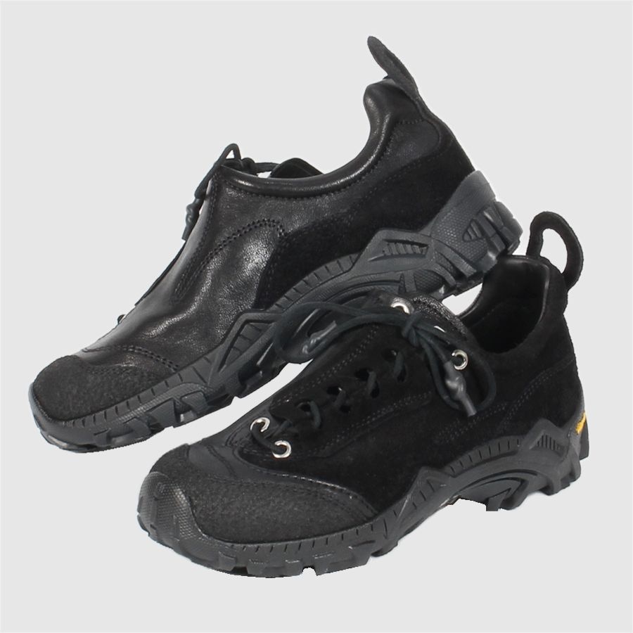 아워레가시가베 스니커즈 A4237GSB Stealth Black Leather [OLS002]