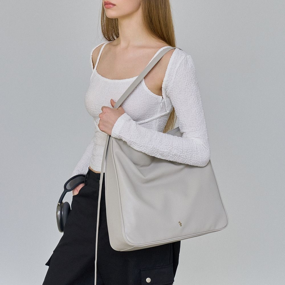 메종246 아이패드 수납 데일리 가방 대학생 쇼퍼백 NEW SOFT SHOPPERBAG 3colors