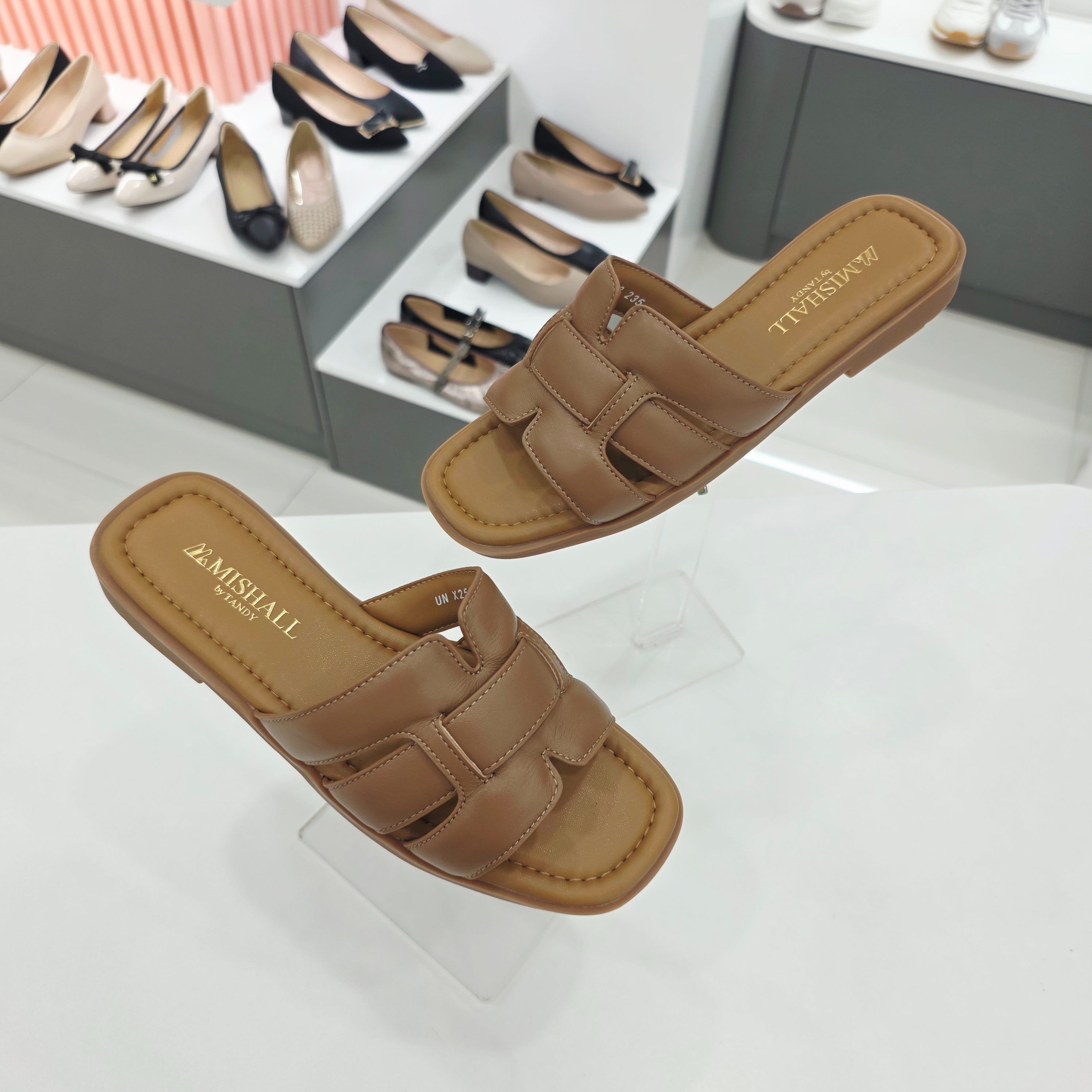 탠디 [모다아울렛][탠디][미셸by탠디]MG01 굽 2cm 여성 데일리 발편한 슬리퍼 X250H4T3OS-NJY_OD 오산동탄점