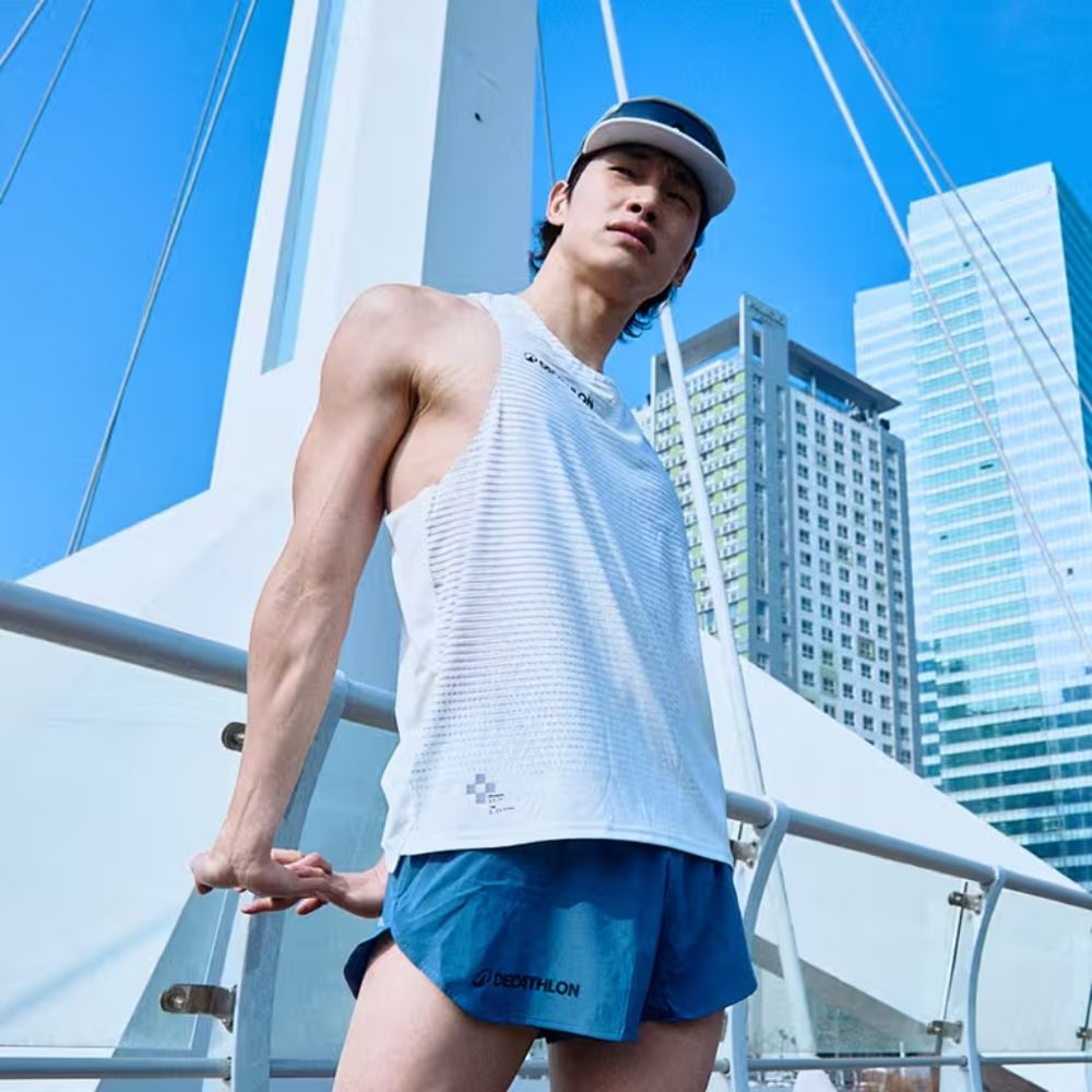 데카트론 남성 러닝 경량 싱글렛 900 울트라라이트