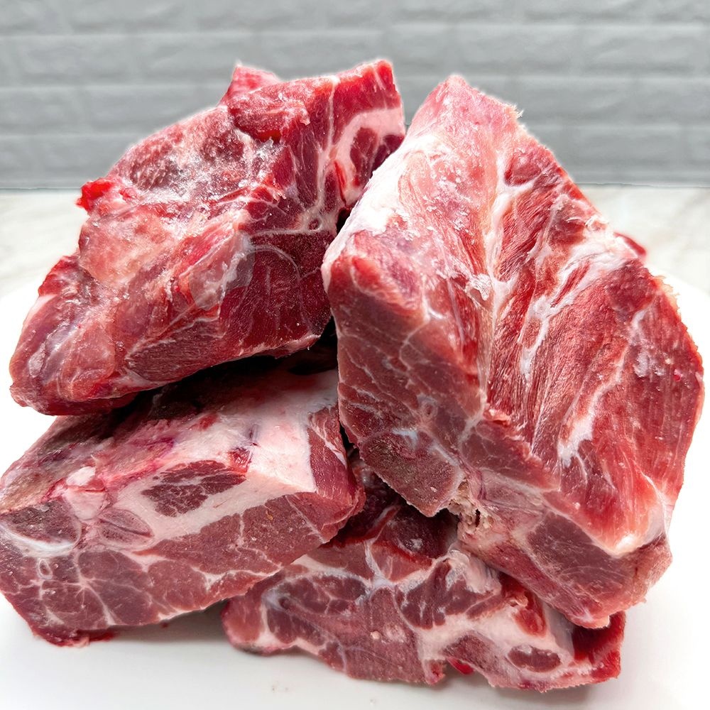 바라던 감자탕용 살 많은 돼지 목뼈 1kg x 1팩/2팩/3팩/4팩 미국산