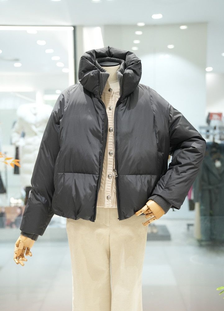BCBG  니트 배색 구스다운  A4W9F806