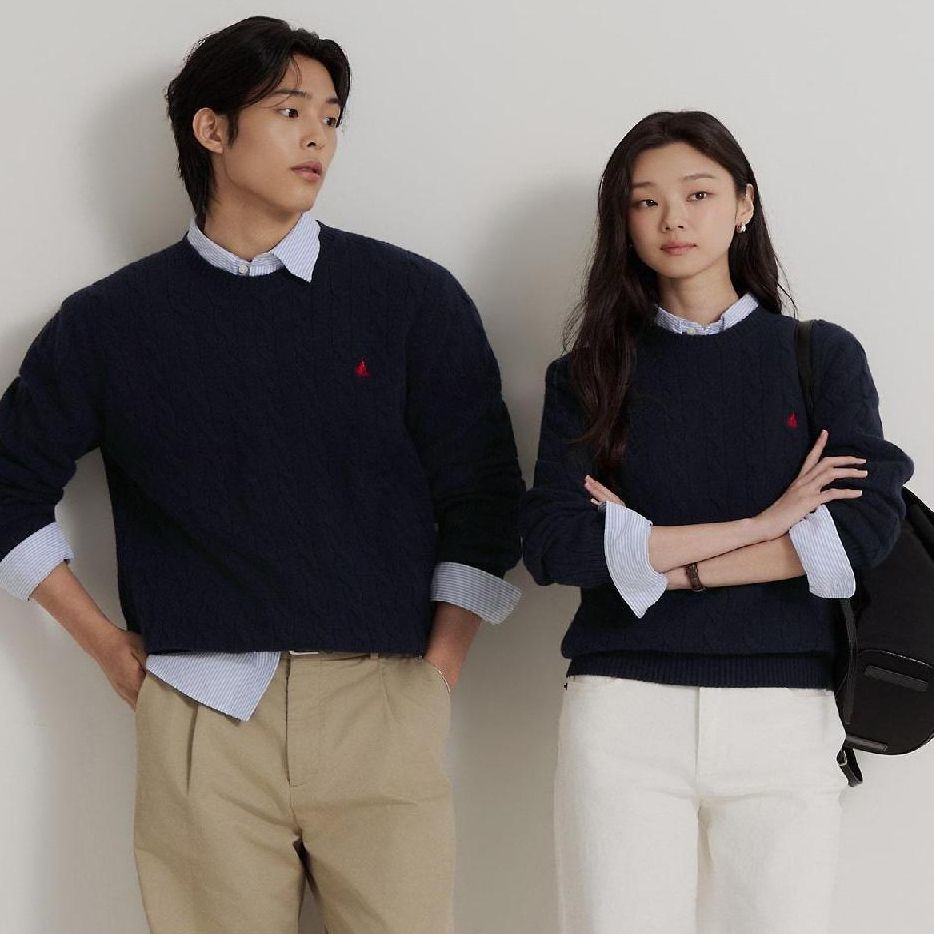 [롯데백화점] 빈폴 멘 [FW26][Essential] 케이블 라운드 니트 - 네이비 :BC6851E05R LE1222222575